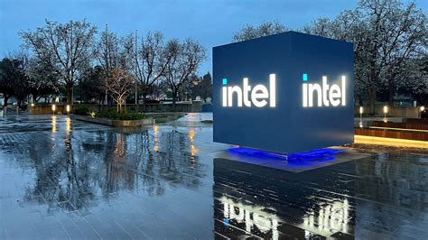 Intel tower ink major foundry deal - Intel and Tower ink major foundry deal, $300M investment after Intel cancels its $5.4B Tower acquisition | TechCrunch https://techcrunch.com 1,718 10 Comments